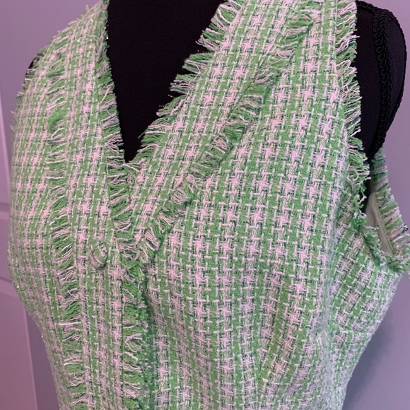 NWT Green and White Sleeveless Tweed Minidress - Picture 3 of 8